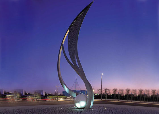 좋은 가격 큰 도시 옥외 금속 조각품 공중 예술 조각품 부식 안정성 온라인으로