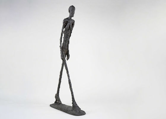 좋은 가격 실물 크기 야드 예술은 Giacometti 에의한 현대 일 청동색 걷는 남자 조각품을 조각합니다 온라인으로