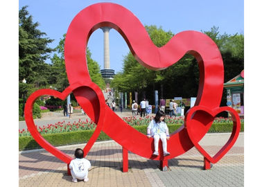 좋은 가격 옥외 빨간 심장 조각품 스테인리스 현대 정원 예술 훈장 온라인으로