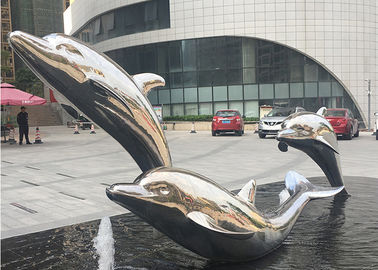 분수를 위한 살아있는 것 같은 실물 크기 금속 돌고래 조각품 스테인리스 옥외 조각품